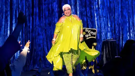 Poster phim Đội nhà của Chappelle – Luenell: Thị trấn chúng tôi